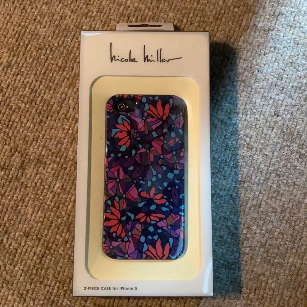 Nicole Miller IPhone 5 case